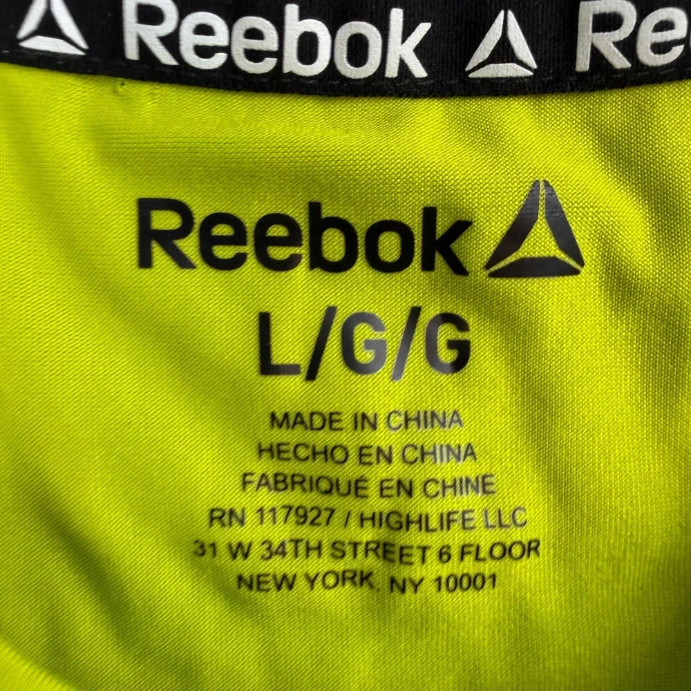 Reebok‎ Graphic T-Shirt Men's Large Yellow Black Colorblock Activewear Top